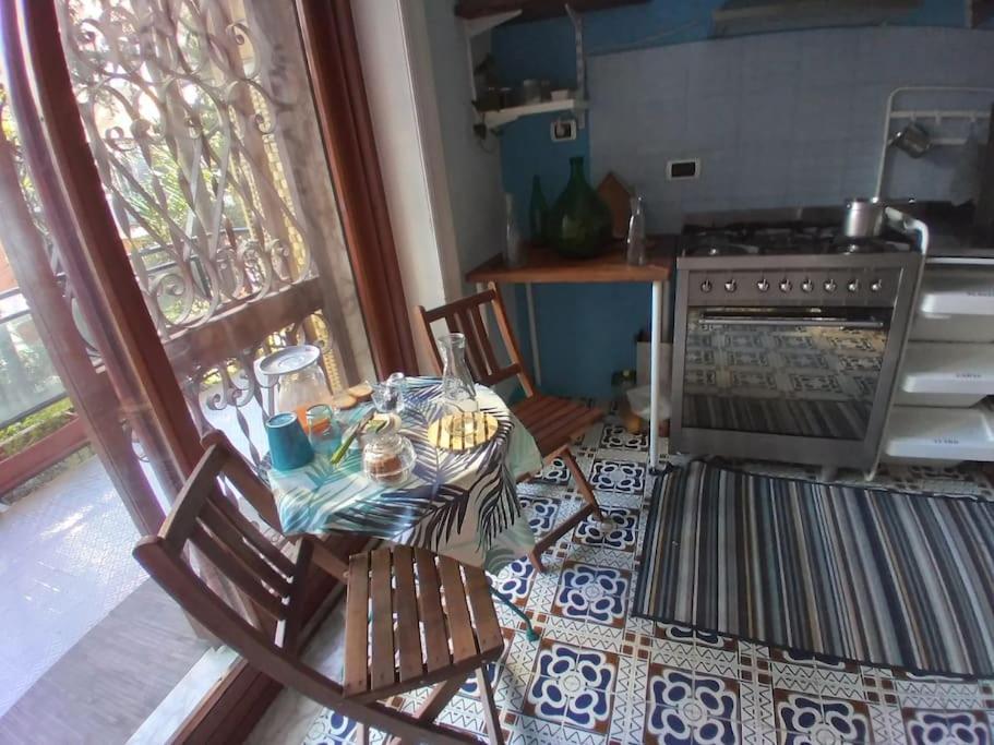 Bed and Breakfast Casa Del Capitano à Naples Extérieur photo